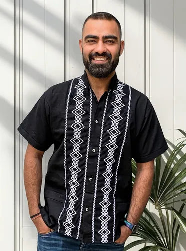Guayabera Para Caballero - Clásica y Elegante