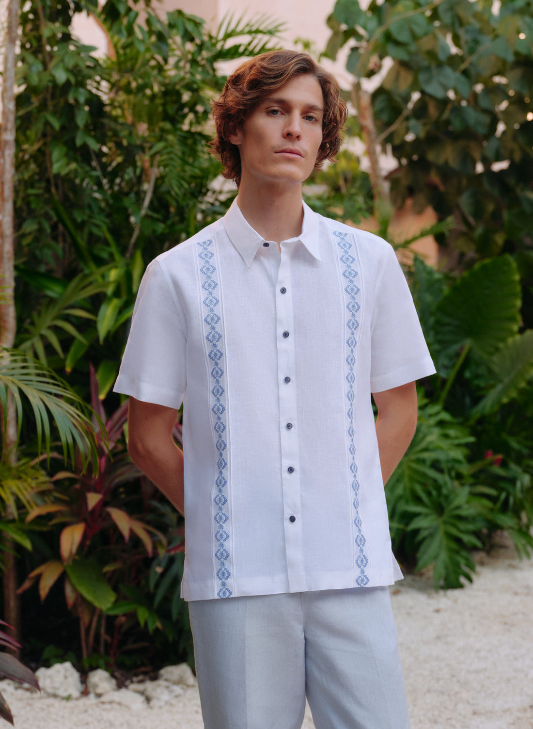 Guayabera Kaleb Contraste Manga Corta